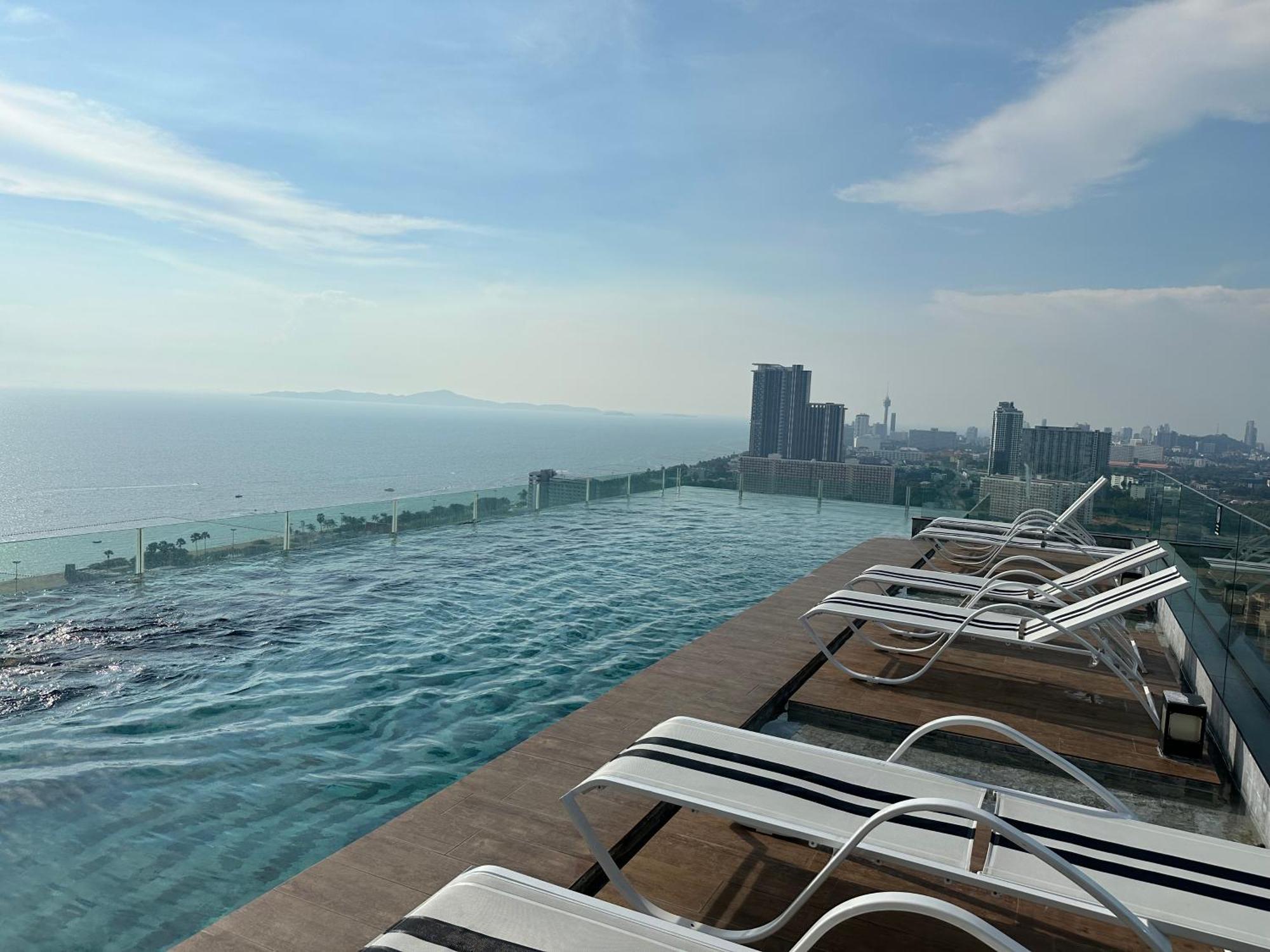 芭提雅高层海景奢华公寓the Riviera Jomtien生香家直达海滩2704 מראה חיצוני תמונה